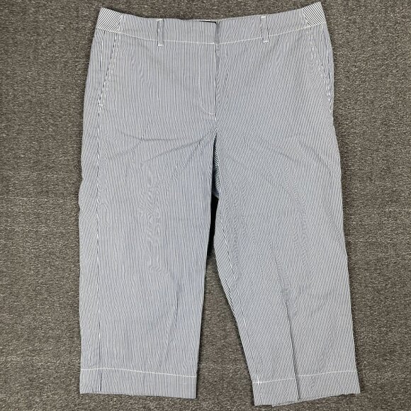 Talbots Capri Pants Womens Size 12 Chelsea Office Capsule Career Minimal Casual - Picture 3 of 11